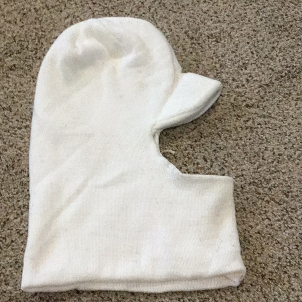 Ladies ski hat